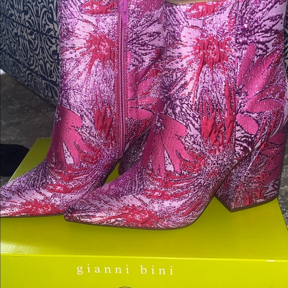 Gianni Bini Vibrant Pink Heeled Boots - Picture 3 of 3